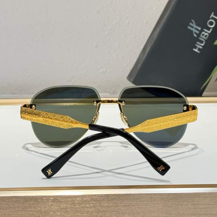 Picture of Hublot Sunglasses _SKUfw69458424fw